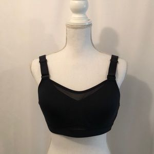 GapFit sports bra black high impact 36 B